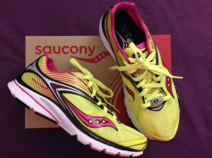 Taking a break from my Nike Free 3.0's and revisiting the Saucony Kinvaras—this time with the Kinvara 4.
